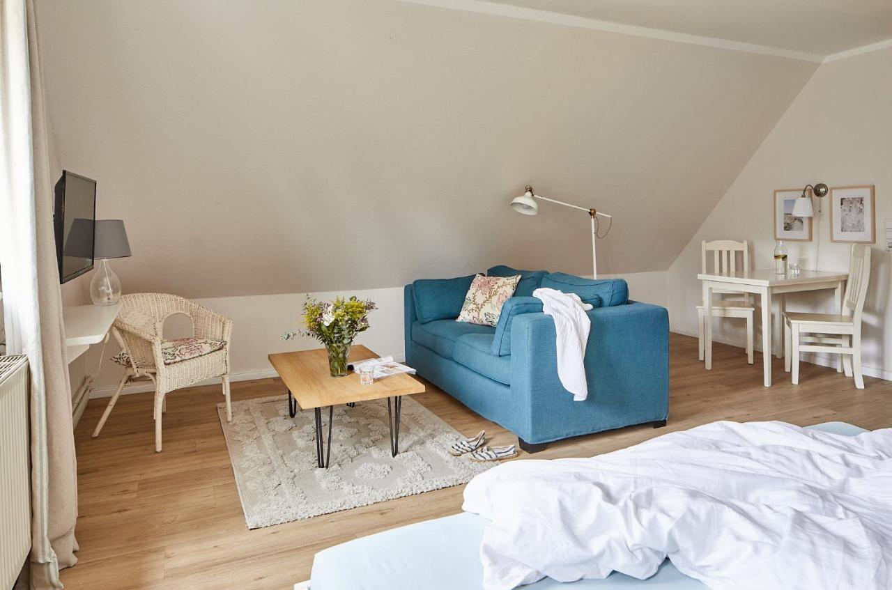 Gut Hohenstein - Meiereiappartment Barkelsby Eksteriør bilde